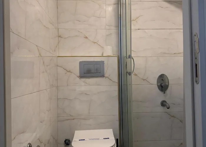 Guler Rooftop Hotel *