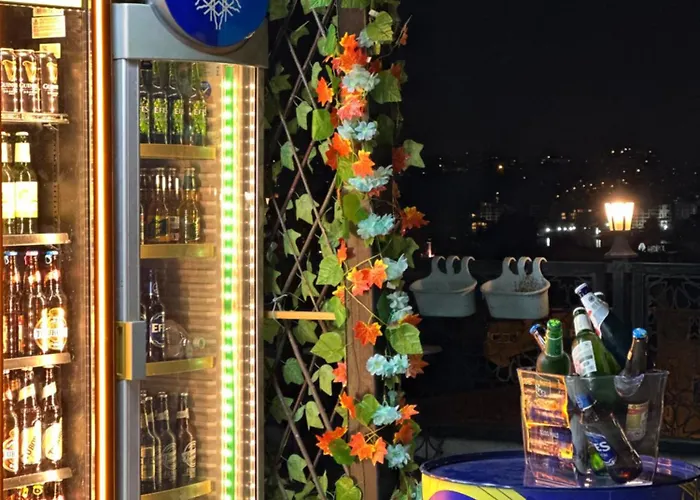 ホテル Guler Rooftop イスタンブール